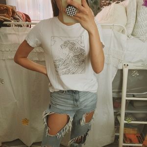 graphic tee